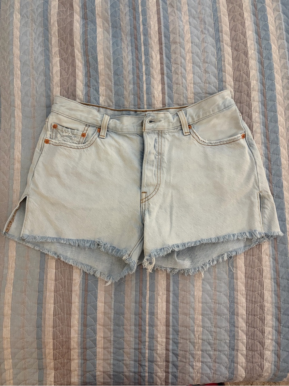 Levi's Women's Jean Shorts - Size W29